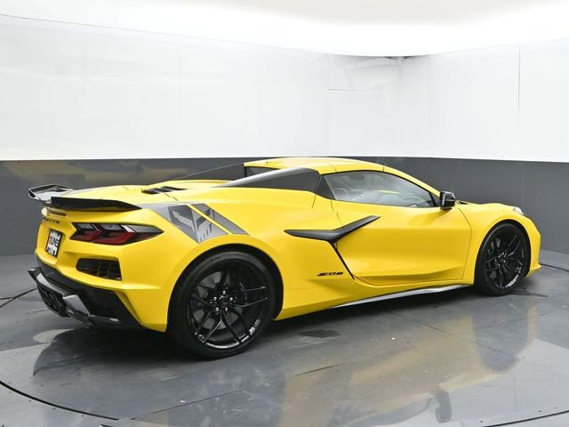 New 2025 Chevrolet Corvette Z06 image 12