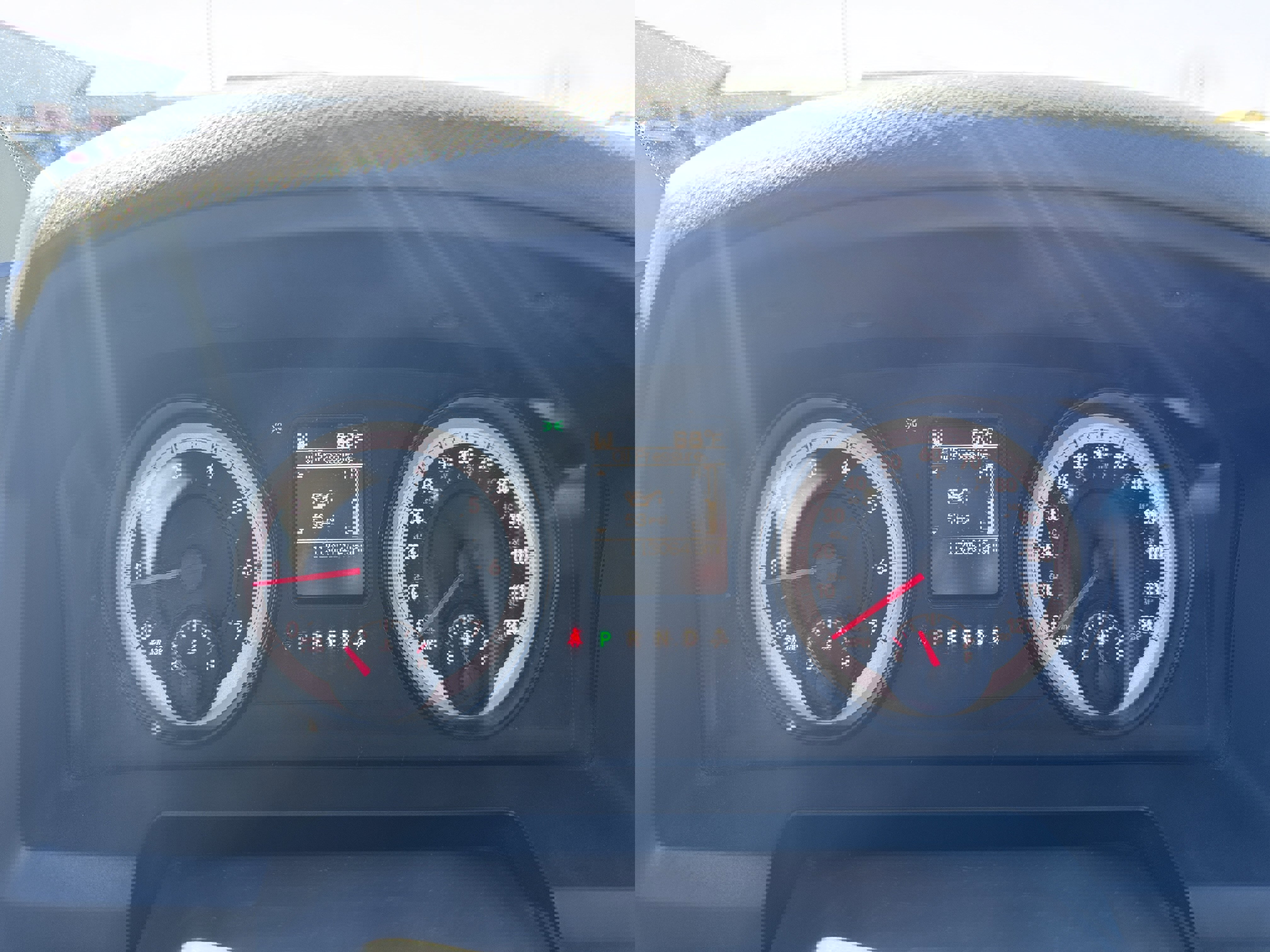 Used 2015 RAM 2500 SLT w/ Protection Group image 33