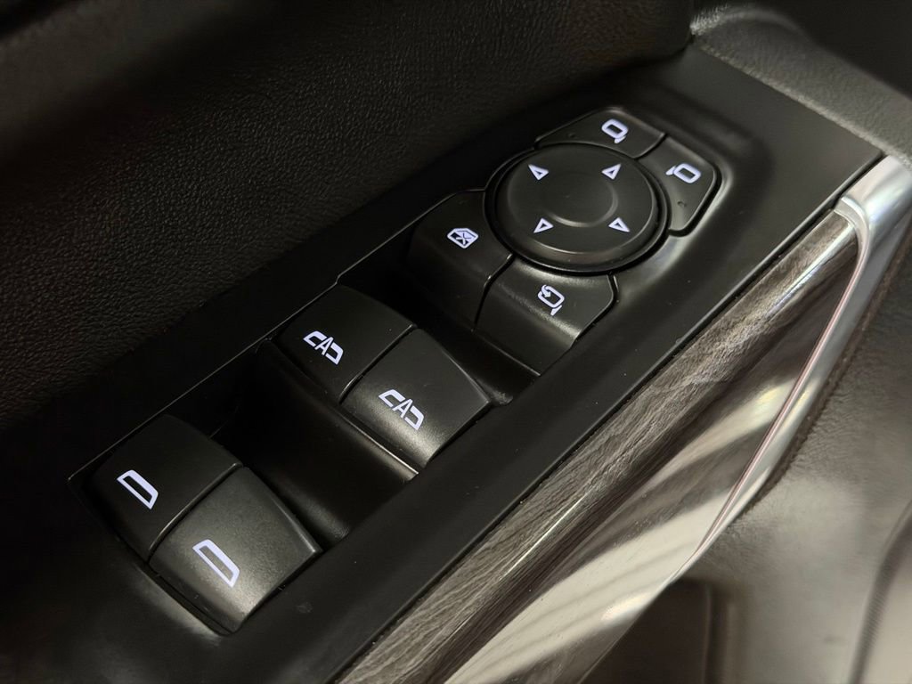 Used 2020 Chevrolet Silverado 1500 LTZ image 35