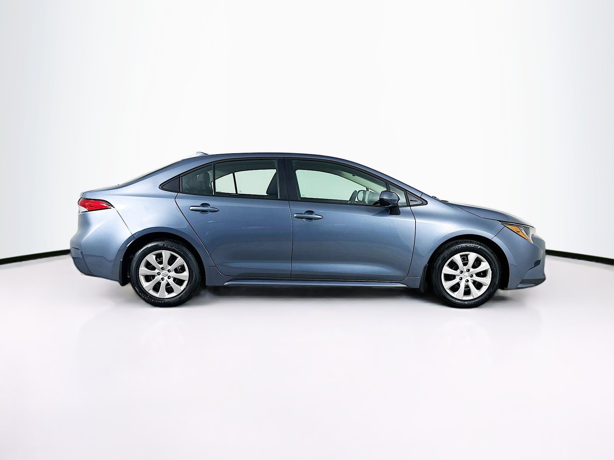 Used 2026 Toyota Corolla LE FWD image 10