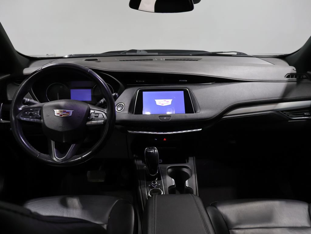Used 2020 Cadillac XT4 Premium Luxury image 16