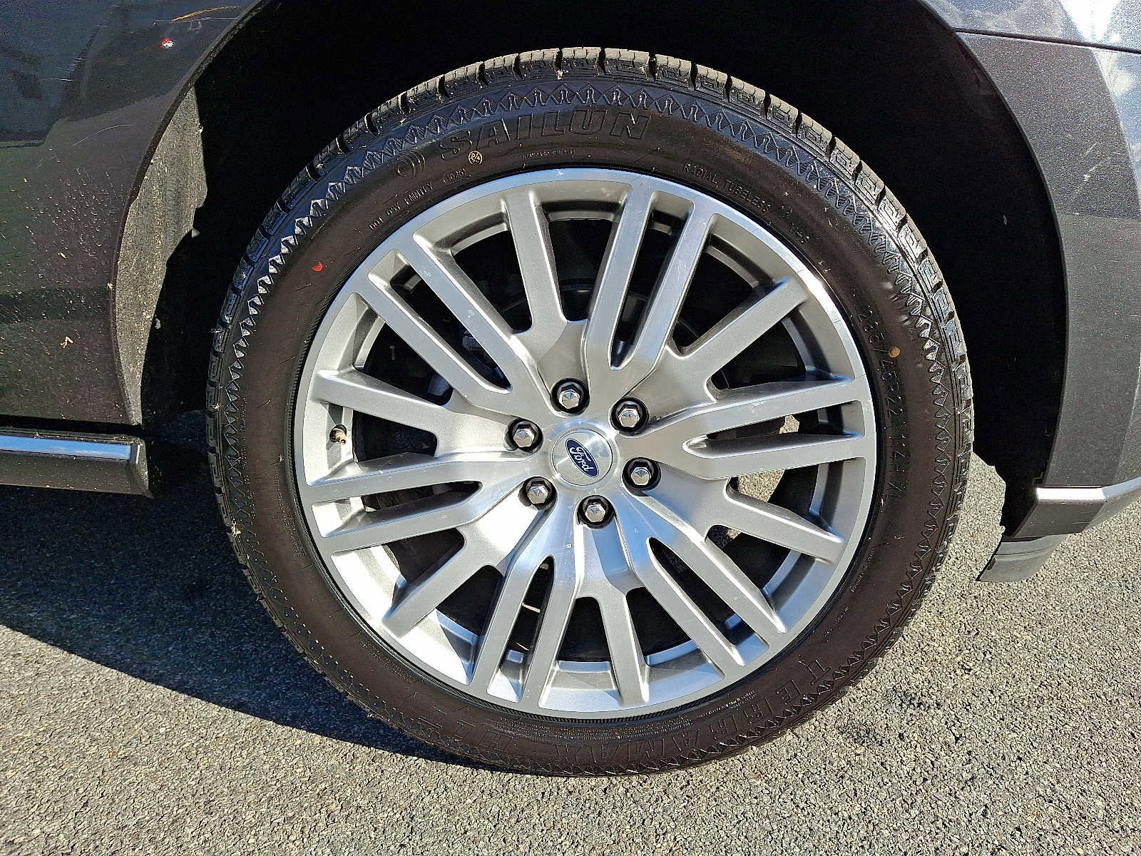 Used 2023 Ford Expedition Max Limited image 8