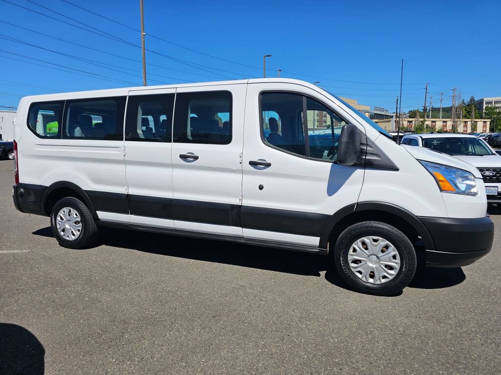 Used 2019 Ford Transit 350 XLT RWD image 4