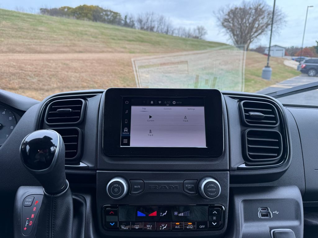 New 2025 RAM ProMaster 2500 w/ Convenience Group image 27