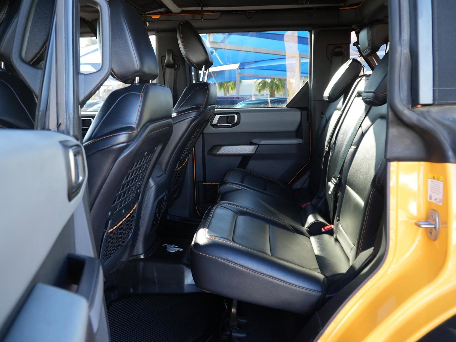 Used 2021 Ford Bronco Badlands w/ Sasquatch Package image 18