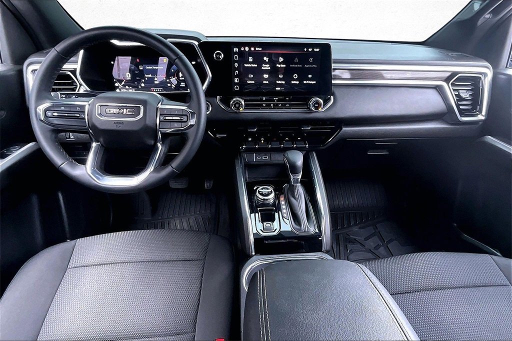 Used 2024 GMC Canyon Elevation w/ Trailering Package image 8