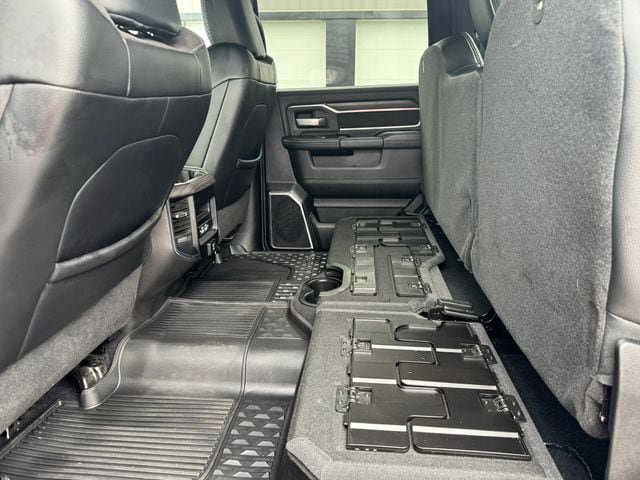 Used 2025 RAM 2500 Laramie AWD/4WD image 27