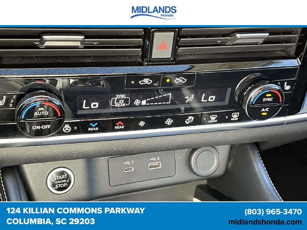 Used 2023 Nissan Rogue Platinum w/ Platinum Premium Package AWD/4WD image 30