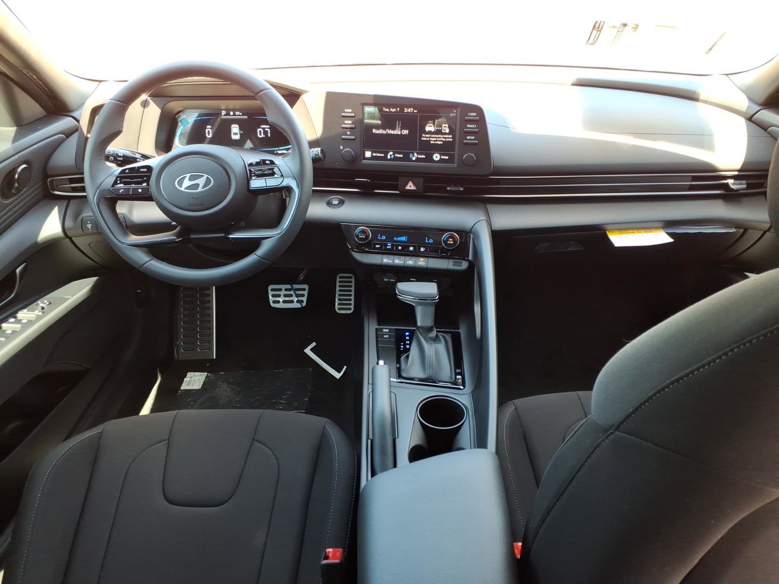 New 2026 Hyundai Elantra Sport w/ Cargo Package FWD image 10