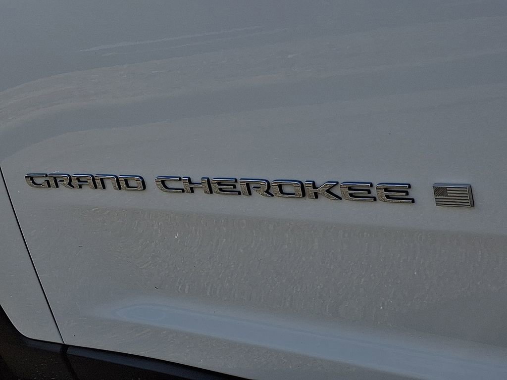 Used 2024 Jeep Grand Cherokee Limited 4xe image 34