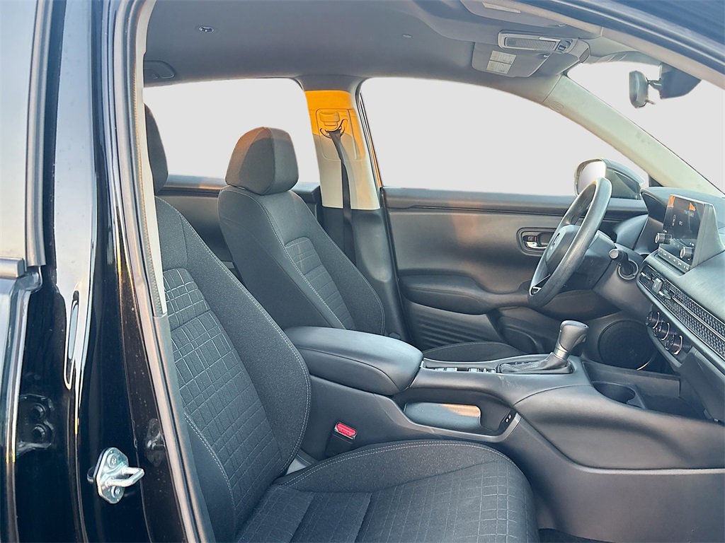 Used 2024 Honda HR-V LX image 25