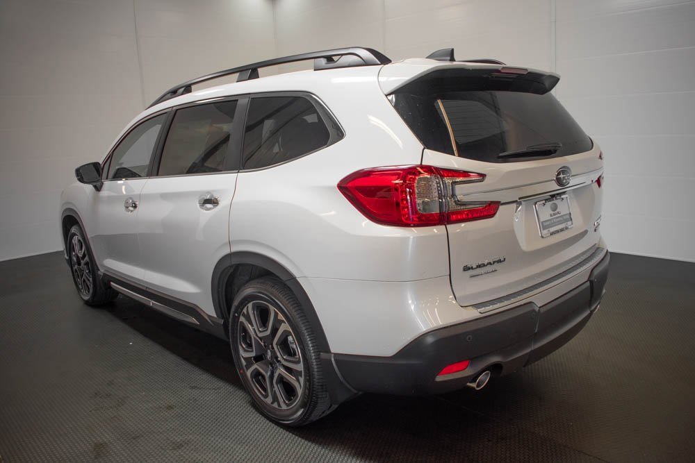 New 2025 Subaru Ascent Touring image 5