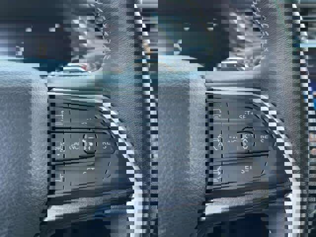 Used 2022 Jeep Grand Cherokee L Laredo w/ Luxury Tech Group I image 23