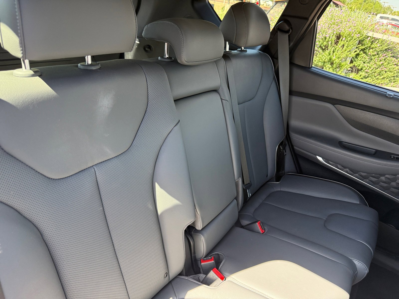 Used 2023 Hyundai Santa Fe Limited AWD/4WD image 18