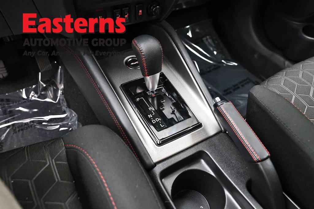 Used 2024 Mitsubishi Outlander Sport LE image 13