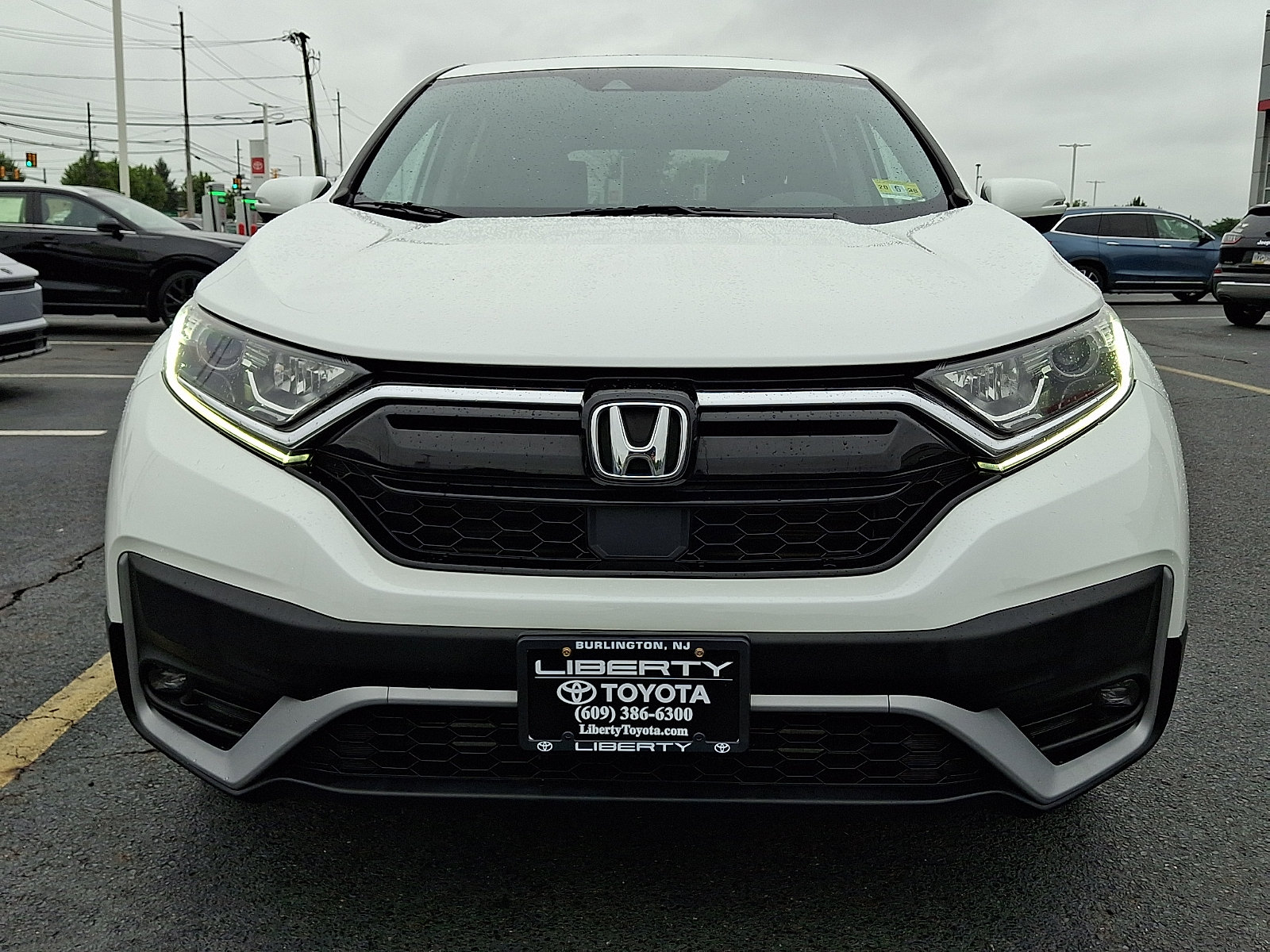 Used 2021 Honda CR-V EX image 2
