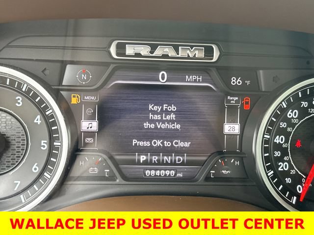 Used 2020 RAM 1500 Laramie RWD image 24