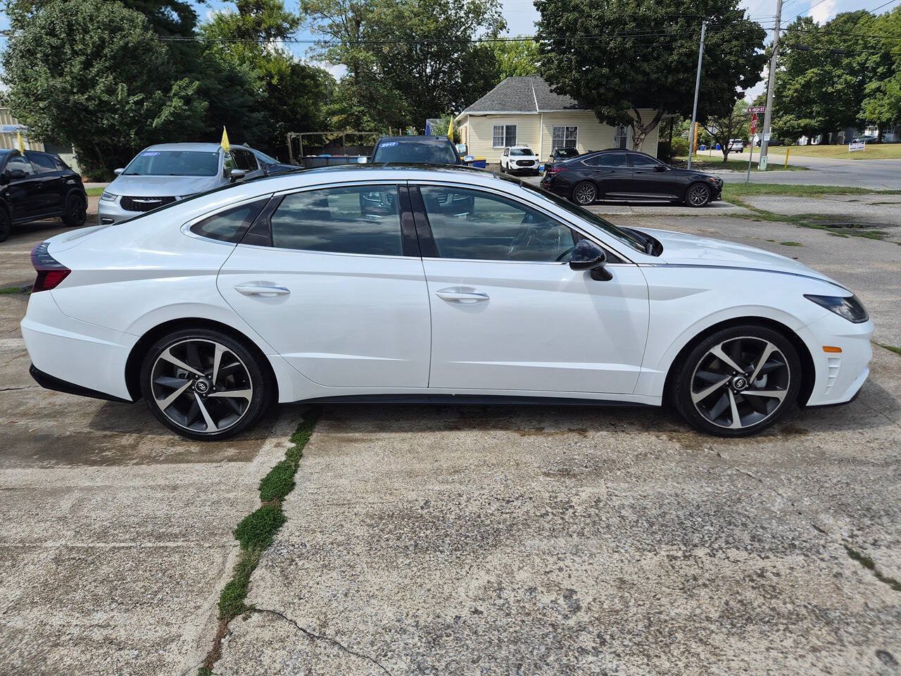 Used 2022 Hyundai Sonata SEL Plus w/ Preferred Accessory Package FWD image 15