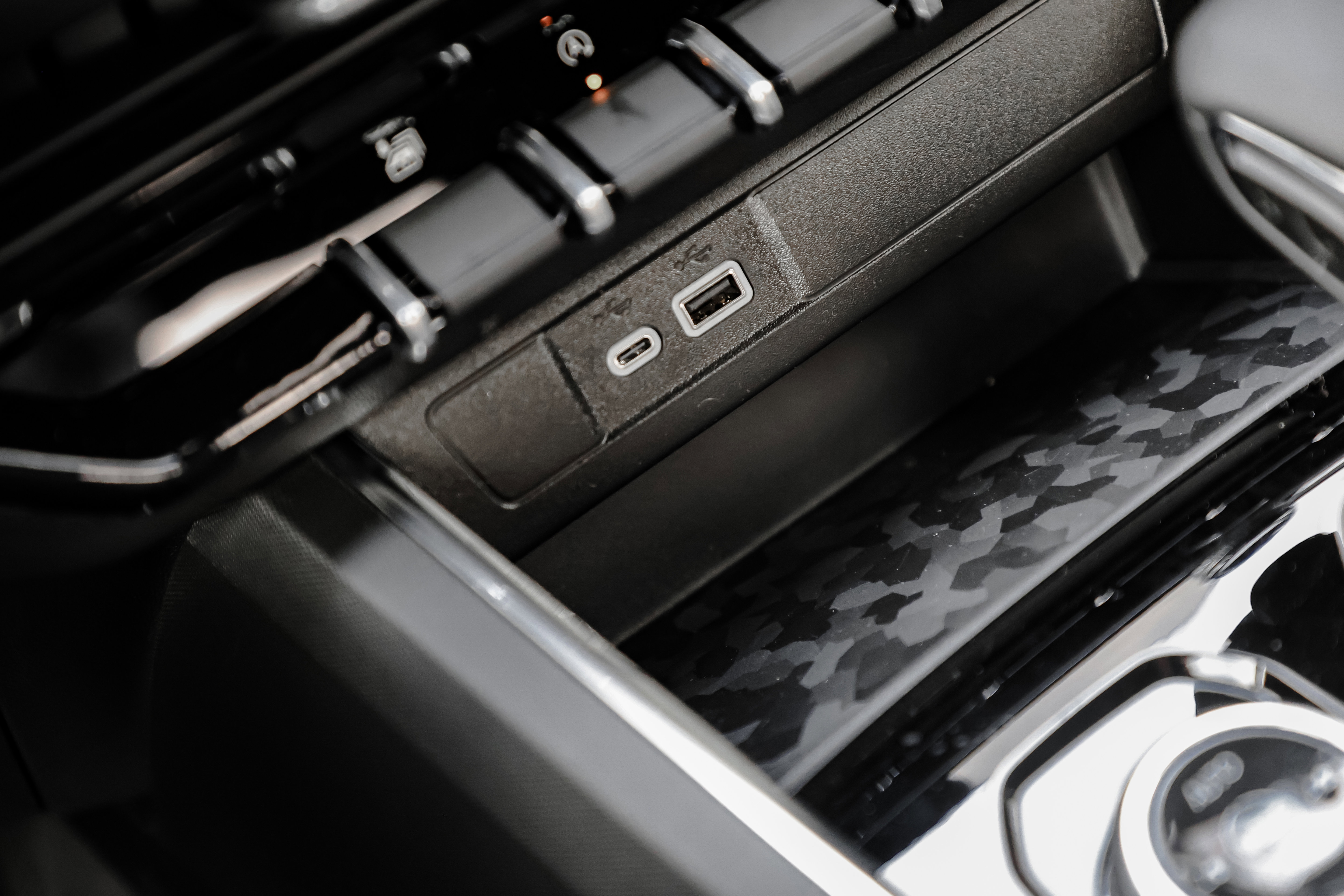 New 2026 GMC Canyon Elevation w/ Convenience Package image 31