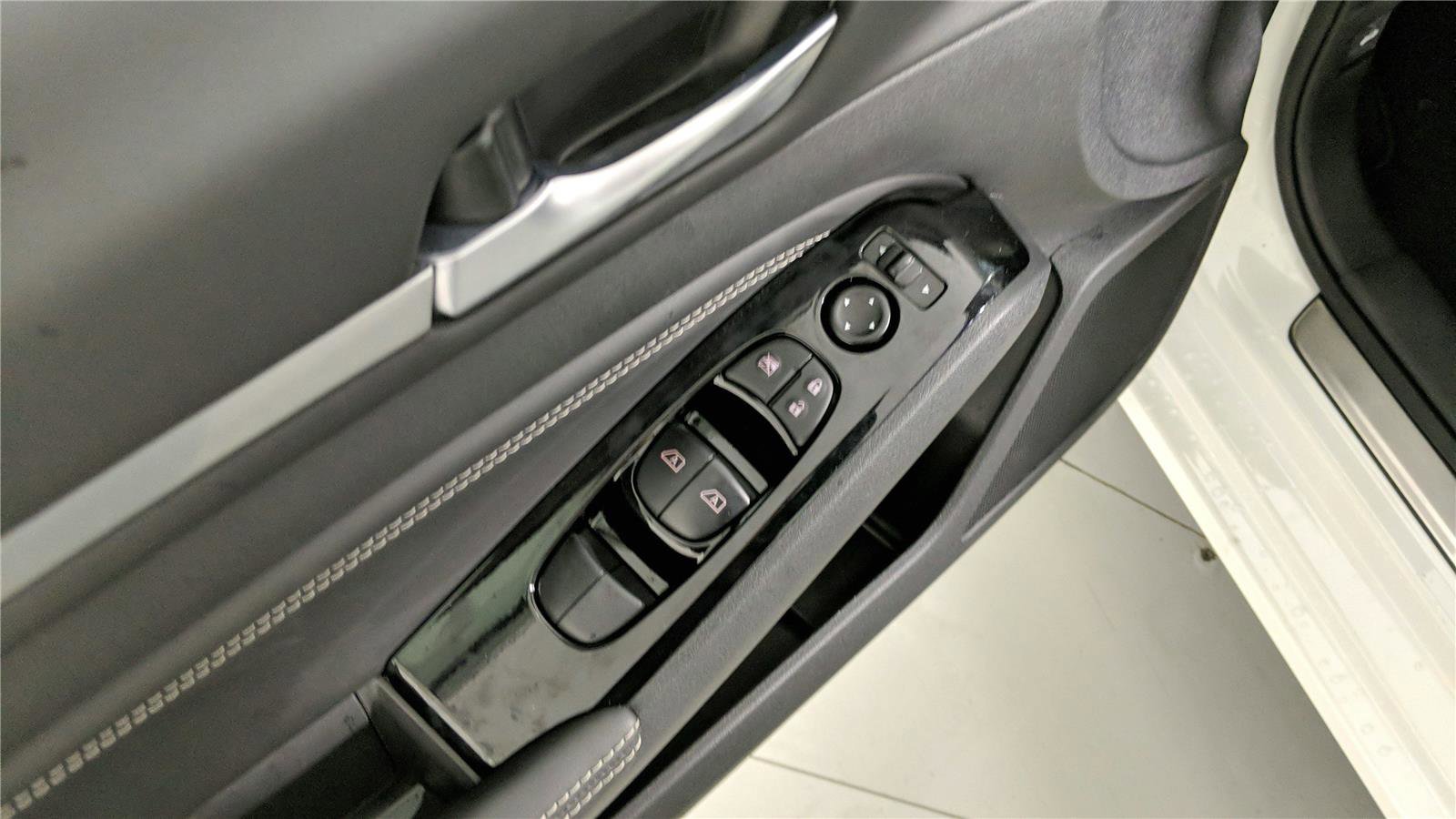 Used 2021 Nissan Altima 2.5 SL FWD image 15