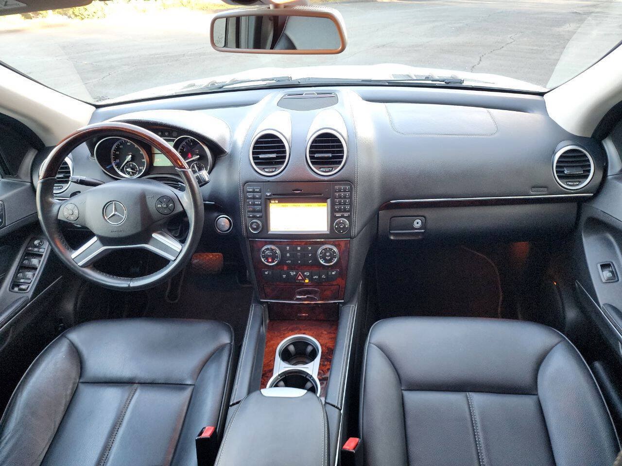 Used 2010 Mercedes-Benz GL 450 4MATIC image 10