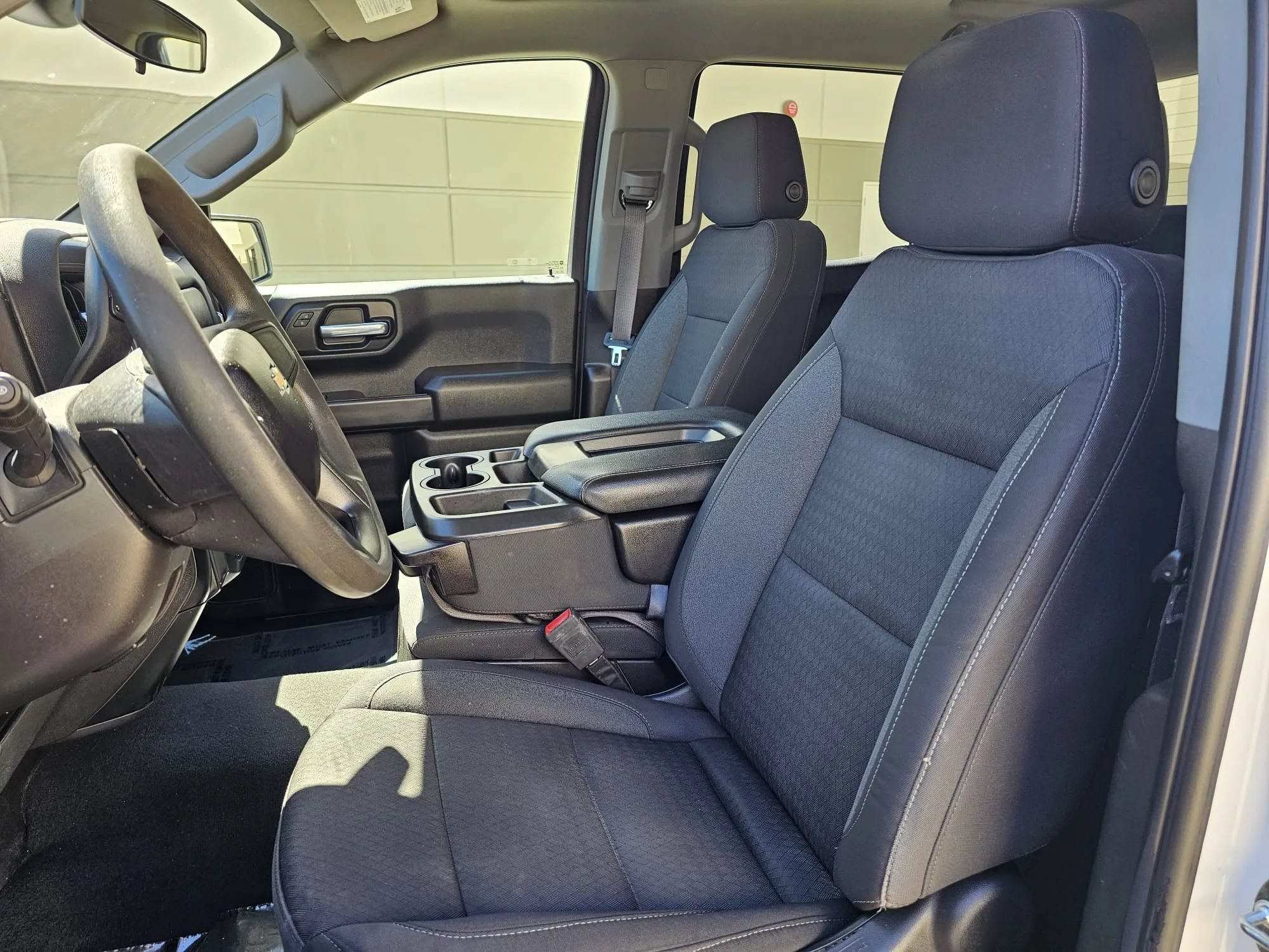 Used 2023 Chevrolet Silverado 1500 Custom AWD/4WD image 10
