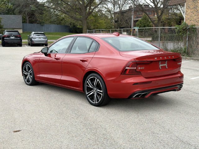 Used 2019 Volvo S60 T6 R-Design AWD/4WD image 7
