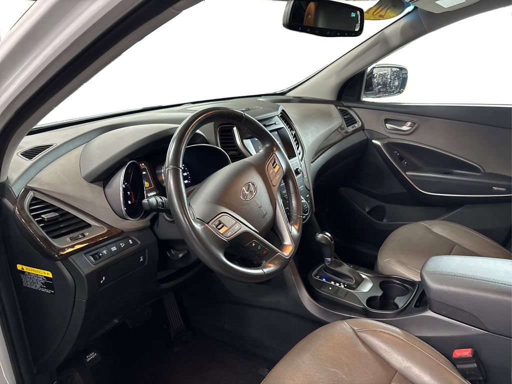 Used 2017 Hyundai Santa Fe Sport image 9
