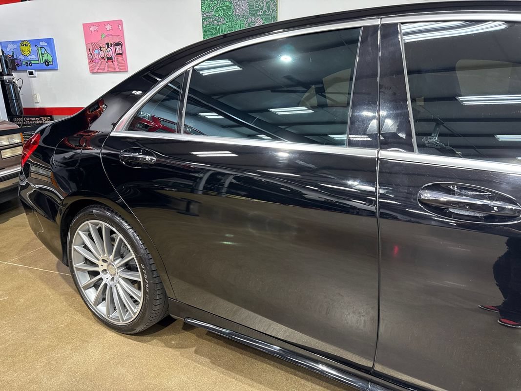 Used 2015 Mercedes-Benz S 550 4MATIC Sedan image 36