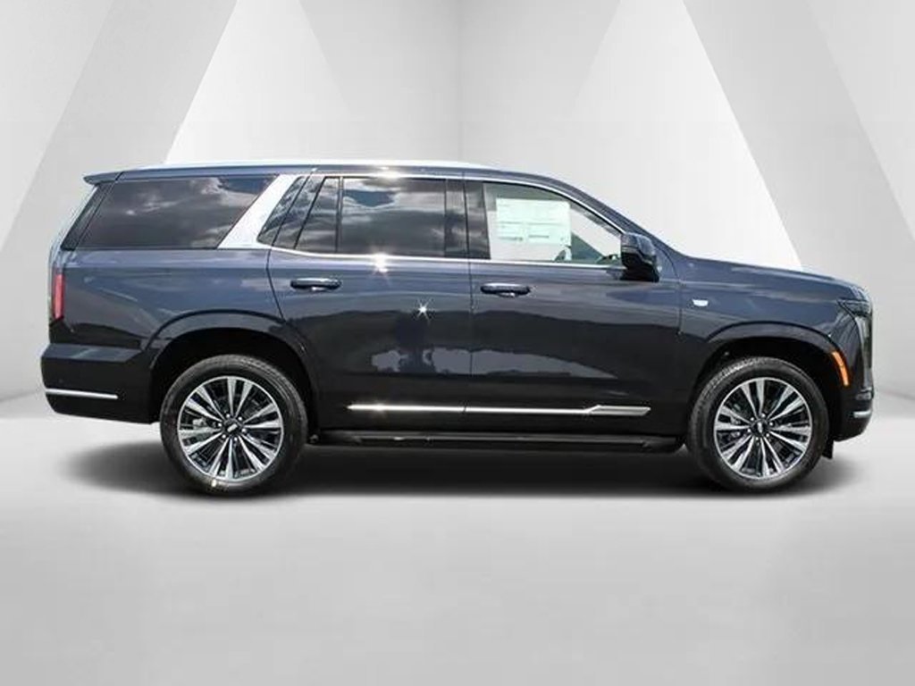 New 2025 Cadillac Escalade Premium Luxury w/ LPO, Floor Liner Package image 8