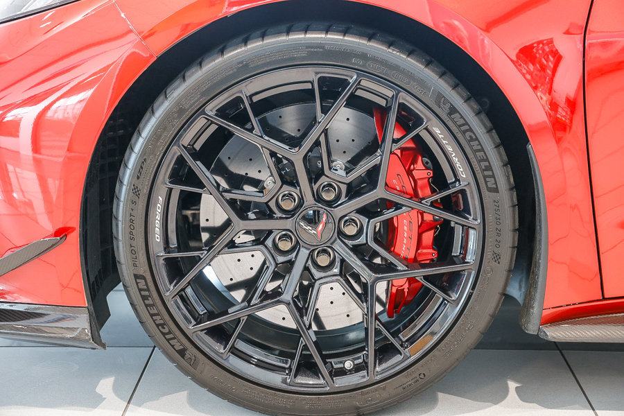 Used 2026 Chevrolet Corvette ZR1 w/ ZR1 Carbon Fiber Aero Package RWD image 22