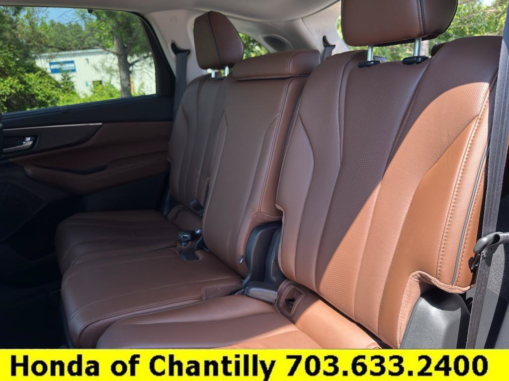 Used 2024 Acura MDX SH-AWD w/ Advance Package image 25