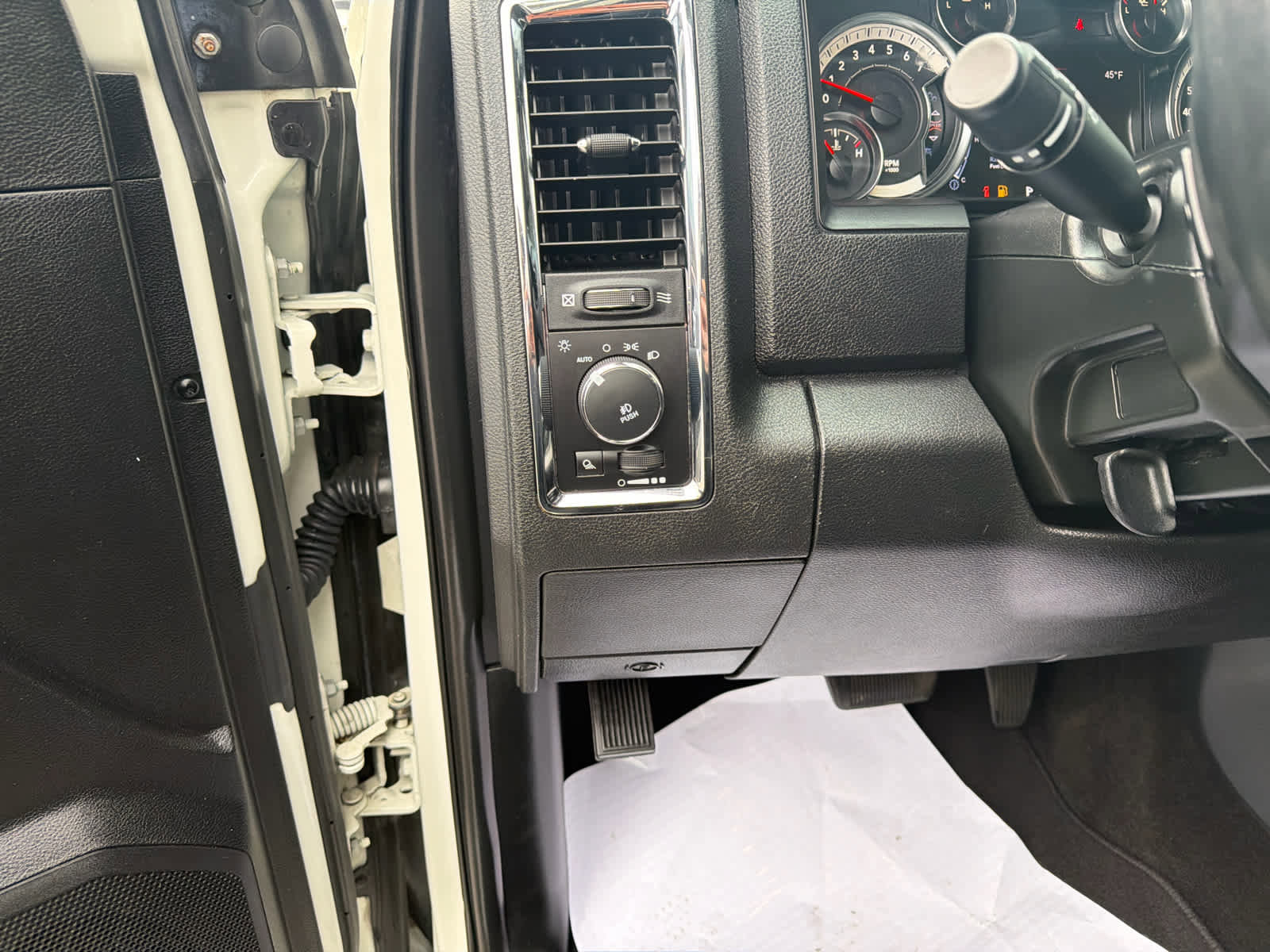 Used 2017 RAM 2500 Laramie w/ Snow Chief Group image 19