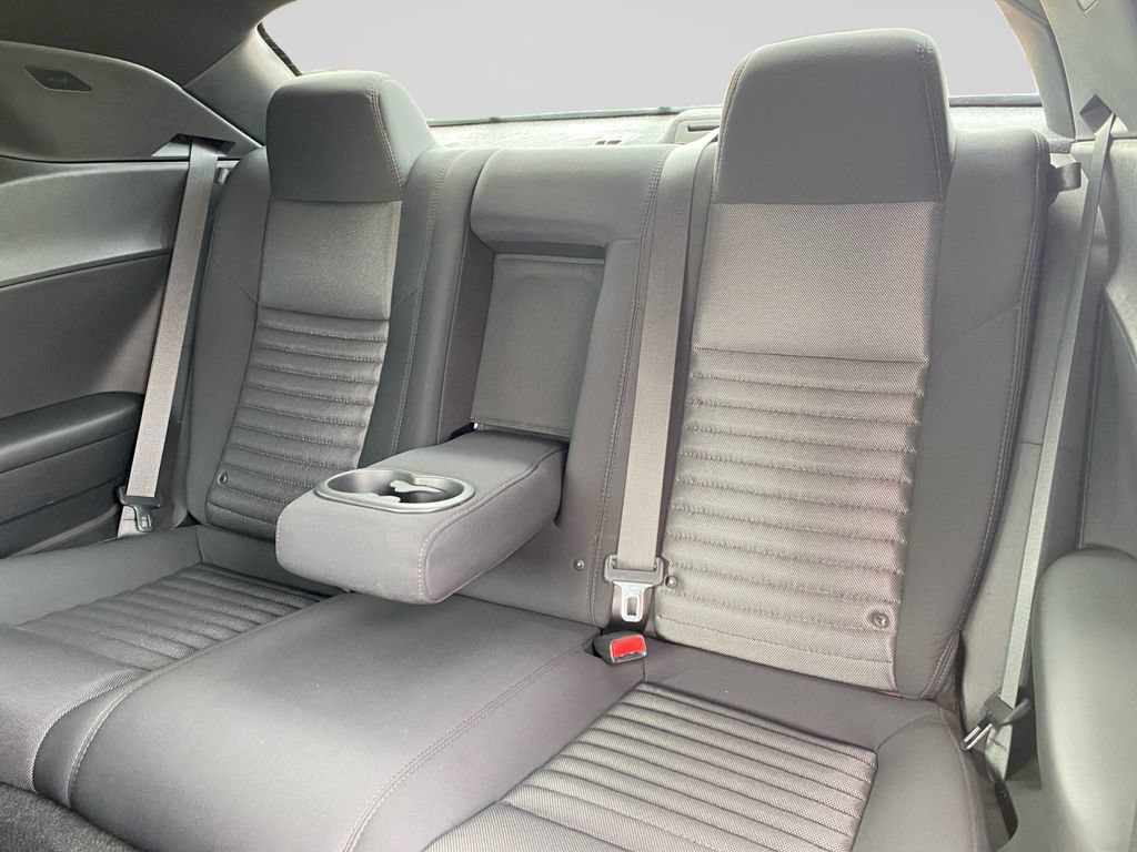 Used 2013 Dodge Challenger R/T RWD image 19