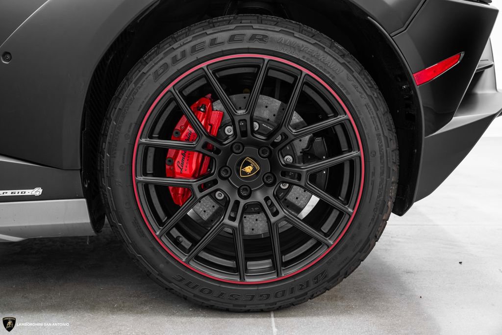 Used 2023 Lamborghini Huracan Sterrato AWD/4WD image 7