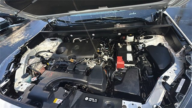 Used 2024 Toyota RAV4 LE image 34