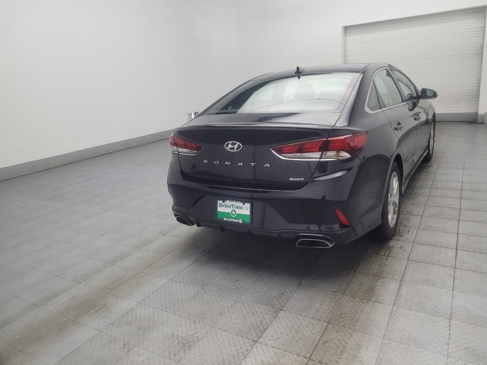 Used 2018 Hyundai Sonata Sport w/ Tech Package 05 FWD image 9