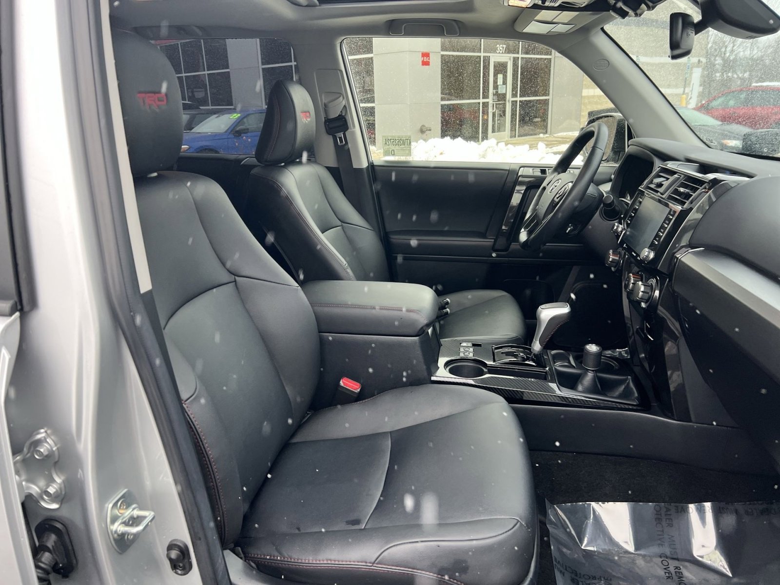 Used 2024 Toyota 4Runner TRD Off-Road Premium image 27