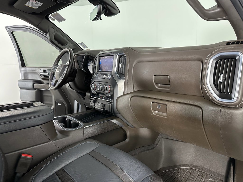 Used 2022 GMC Sierra 3500 Denali w/ Denali Ultimate Package image 22