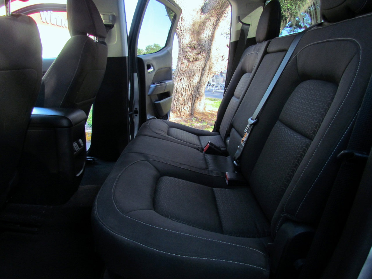 Used 2015 GMC Canyon SLE w/ SLE Convenience Package image 20