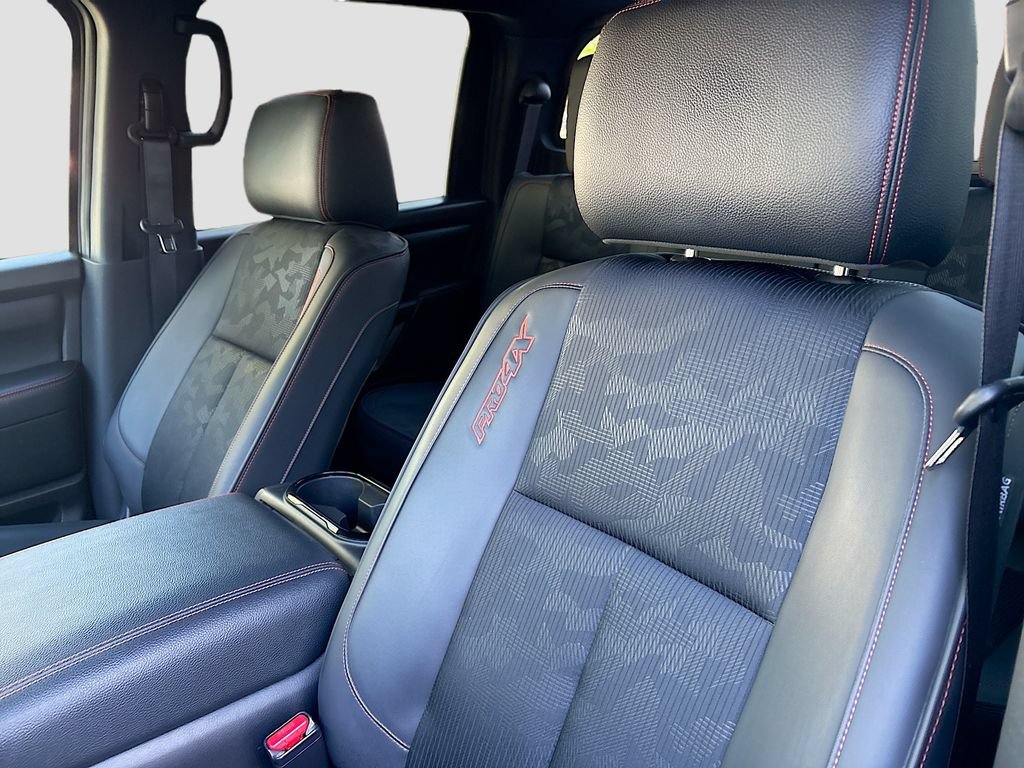 Used 2024 Nissan Titan PRO-4X AWD/4WD image 21