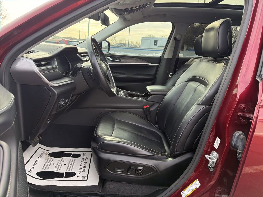 Used 2021 Jeep Grand Cherokee L Limited image 18