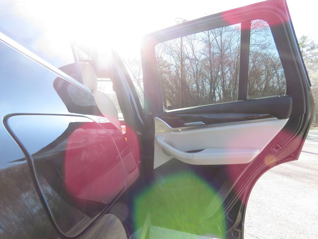 Used 2018 BMW X3 xDrive30i AWD/4WD image 15