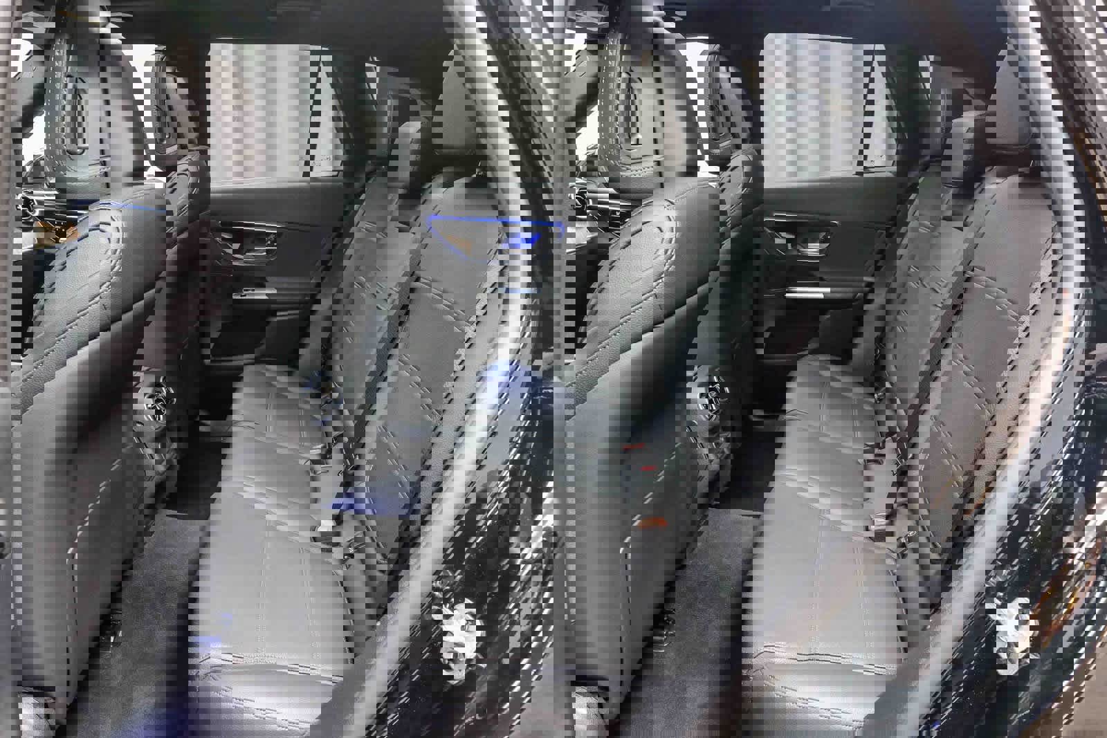 Certified 2025 Mercedes-Benz GLC 300 image 17