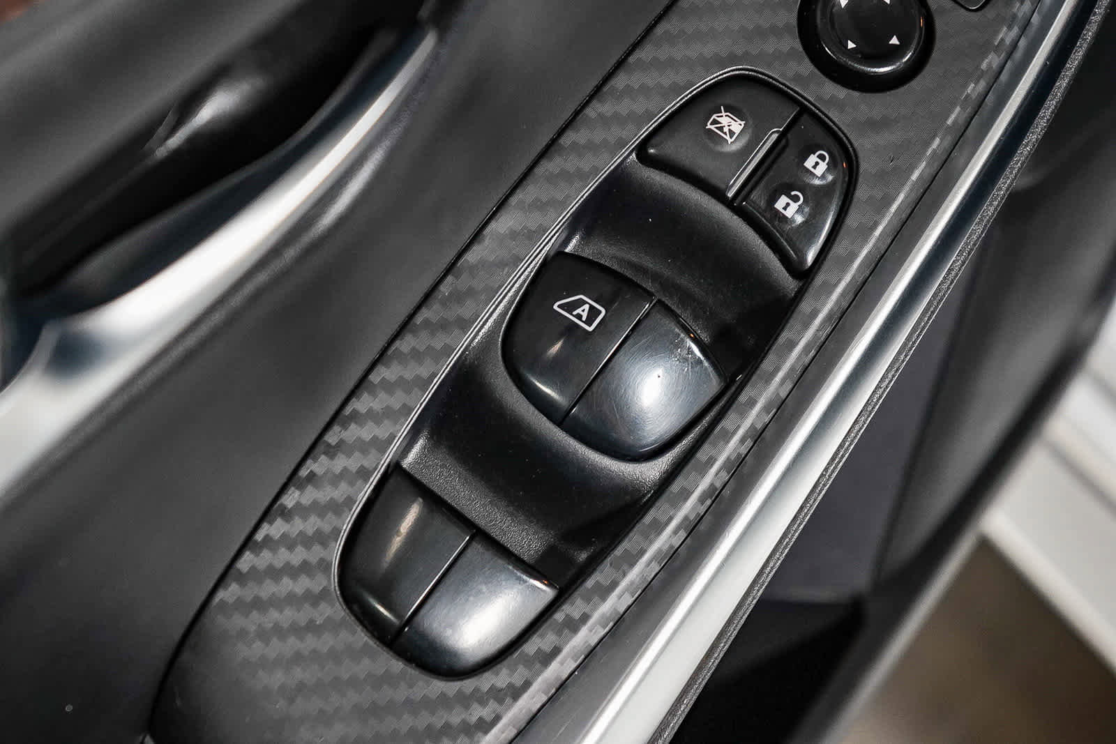 Used 2021 Nissan Sentra SR image 25