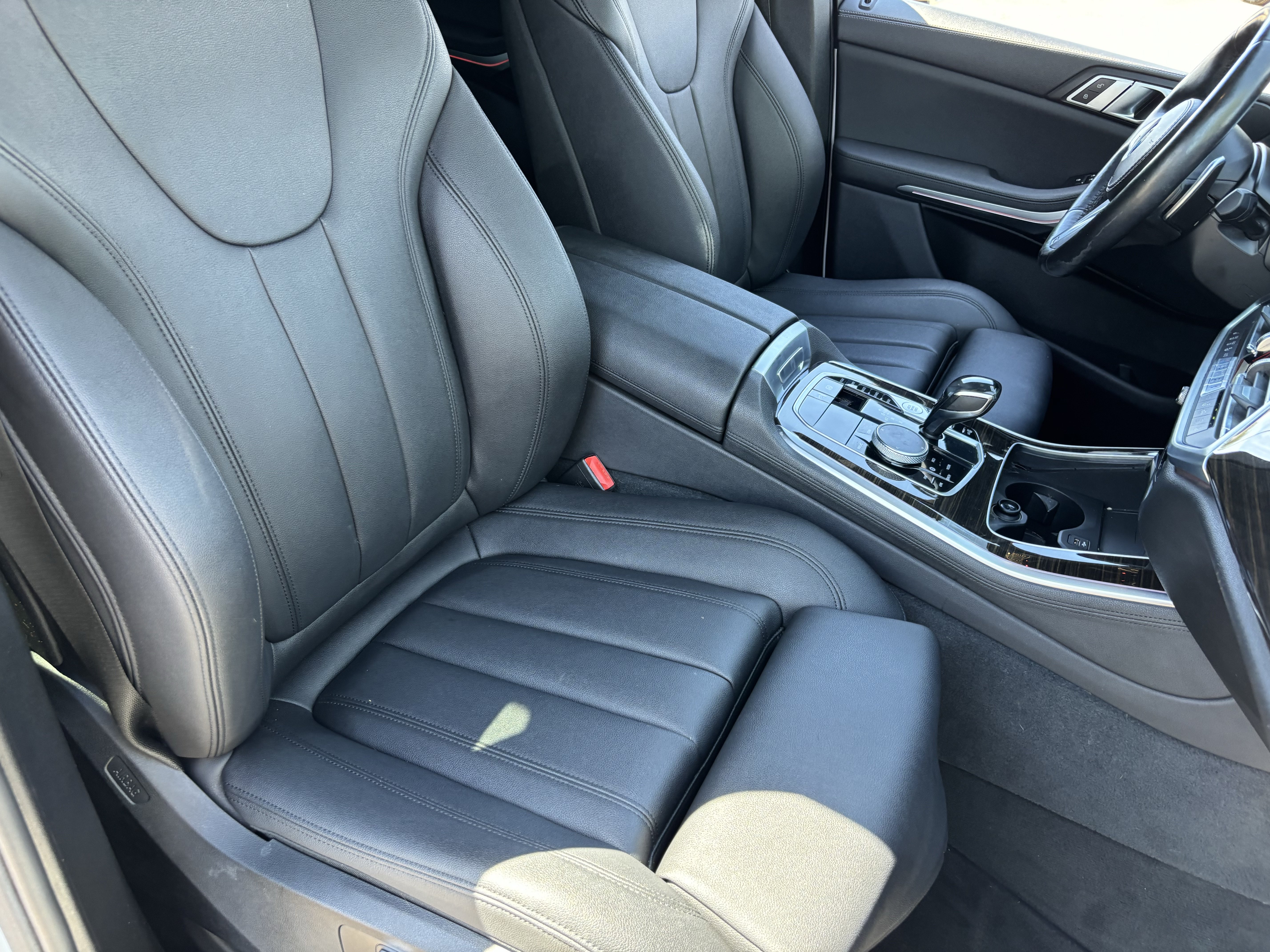 Used 2019 BMW X5 xDrive40i w/ Convenience Package AWD/4WD image 8