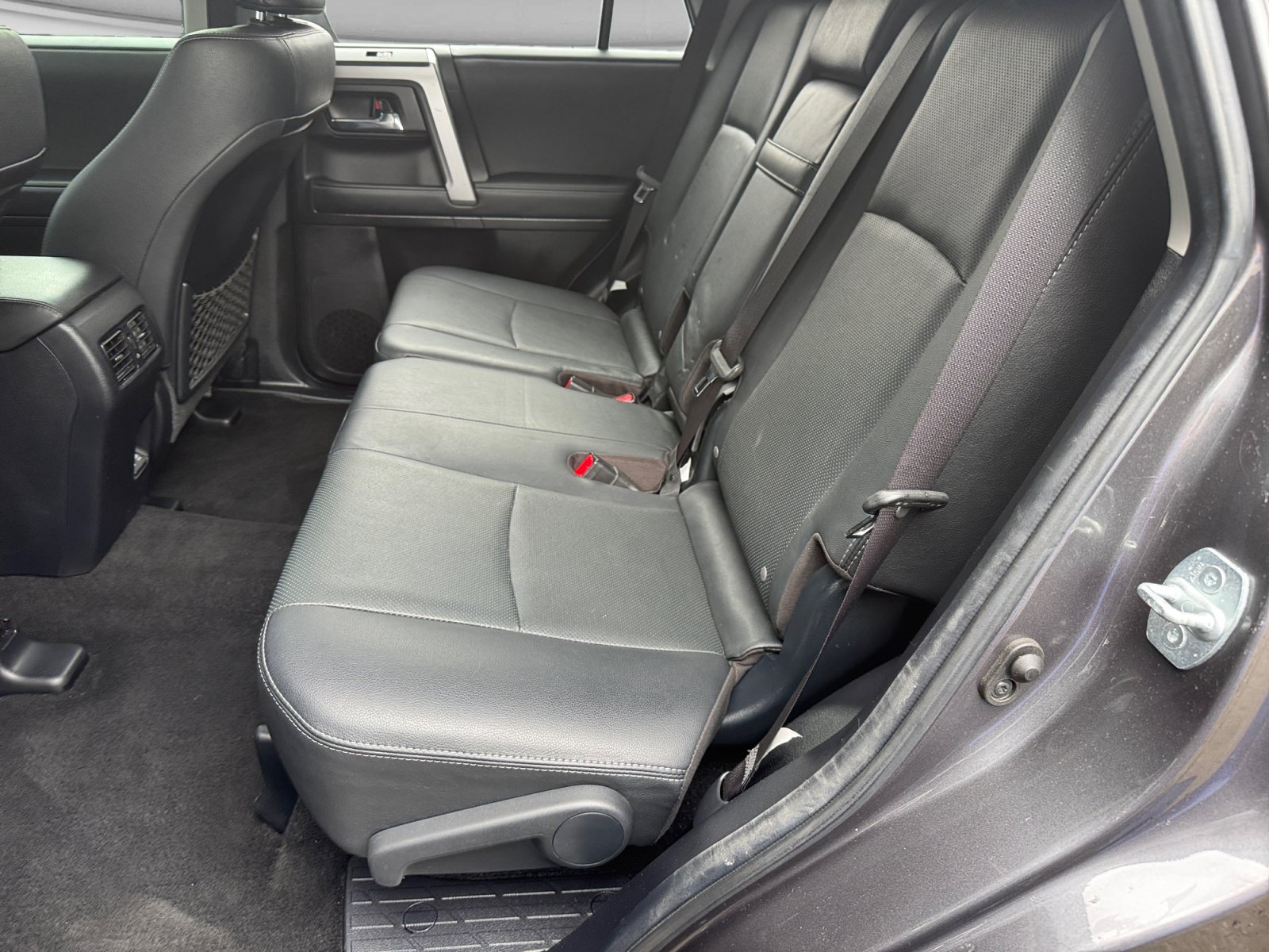 Used 2021 Toyota 4Runner Limited AWD/4WD image 14