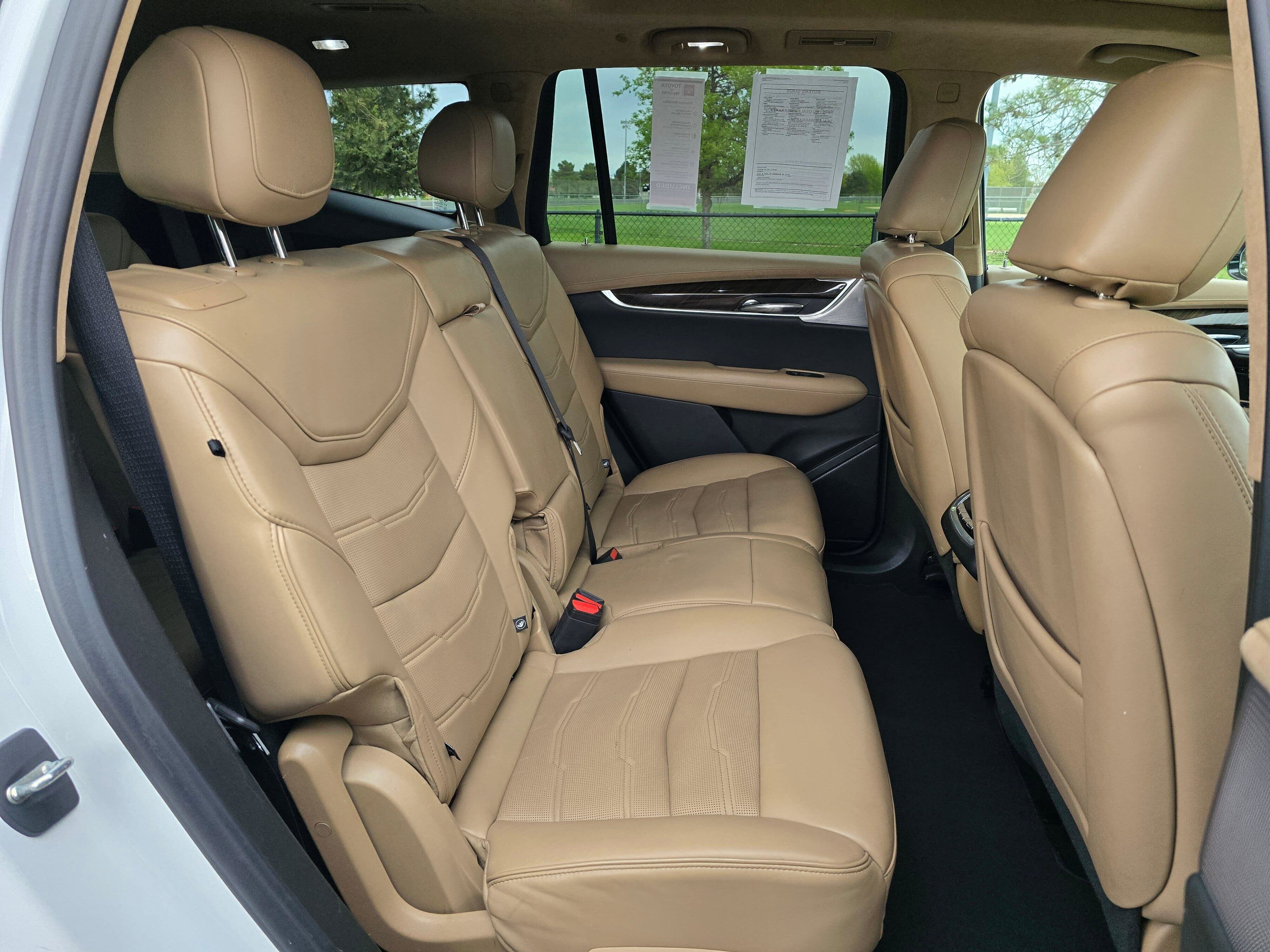 Used 2023 Cadillac XT6 Premium Luxury w/ Platinum Package image 12