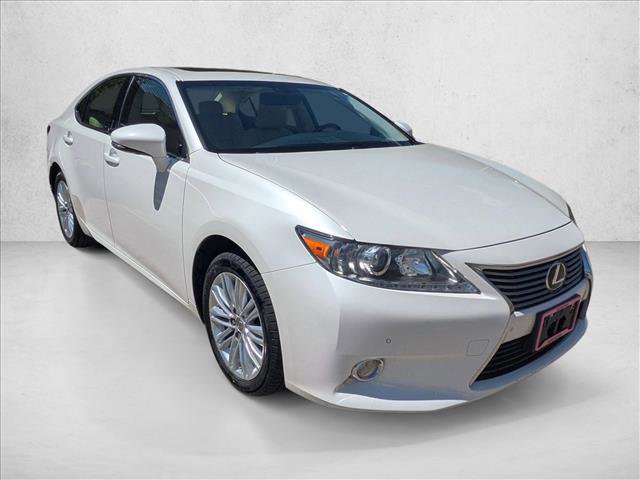 Used 2013 Lexus ES 350 w/ Luxury Pkg FWD image 3