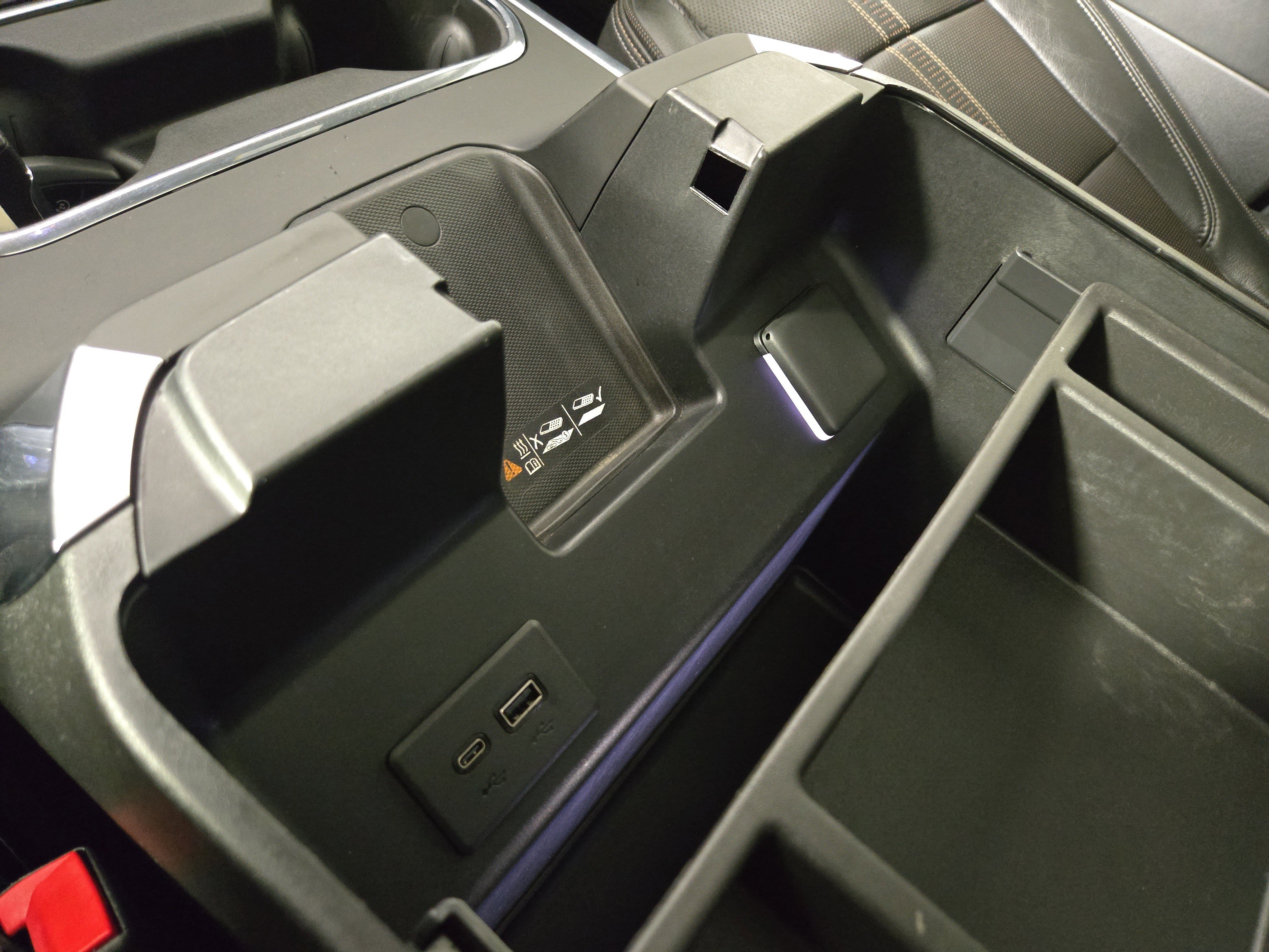 Certified 2024 Chevrolet Silverado 3500 High Country w/ High Country Premium Package image 30